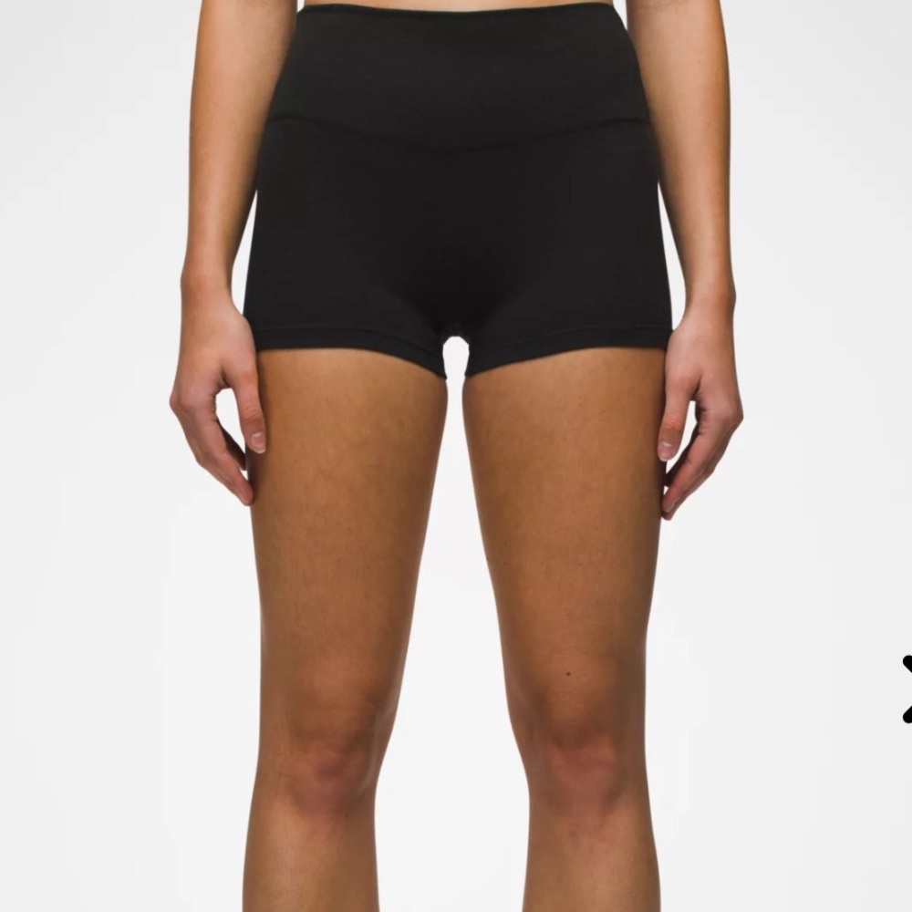 Prana Heavana™ 2.5" Short